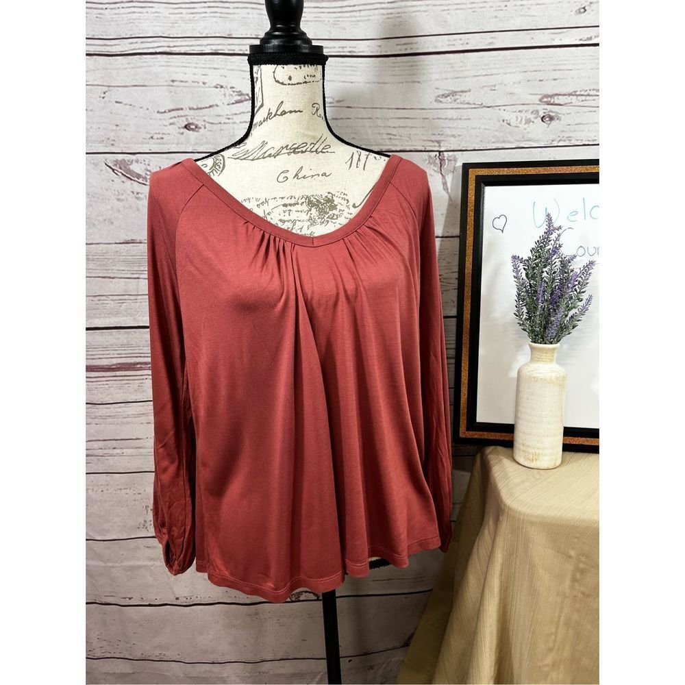 1625-Old a navy small nwt rose pink long sleeve topMeasurements in pictures
